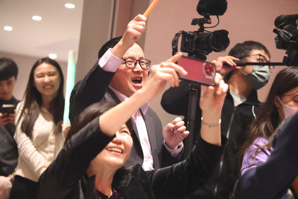 MICROIP Year-End Party Photo 10