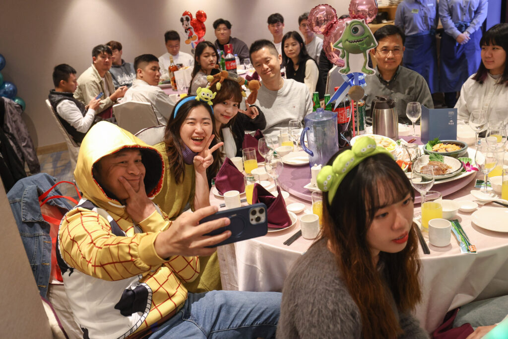 MICROIP Year-End Party Photo 8