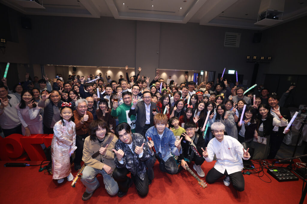 MICROIP Year-End Party Group Photo